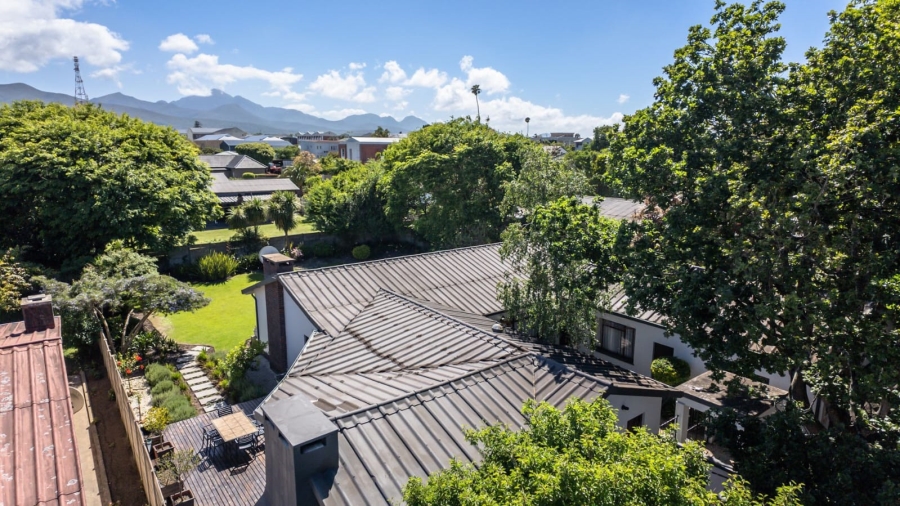 4 Bedroom Property for Sale in Dormehls Drift Western Cape